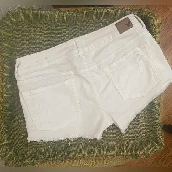 AE Shorts - Picture 2 of 2